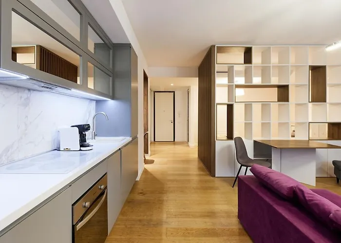 아파트 Vernescu 1 Residence, Luxury, Downtown, Parking 부쿠레슈티