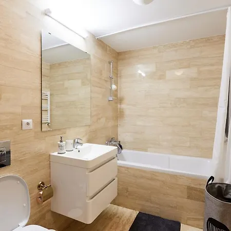 아파트 Vernescu 1 Residence, Luxury, Downtown, Parking